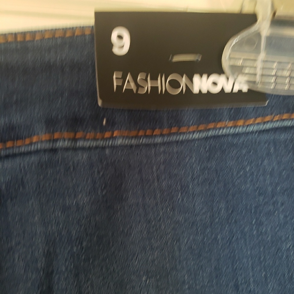 Jeans - Picture 4 of 6